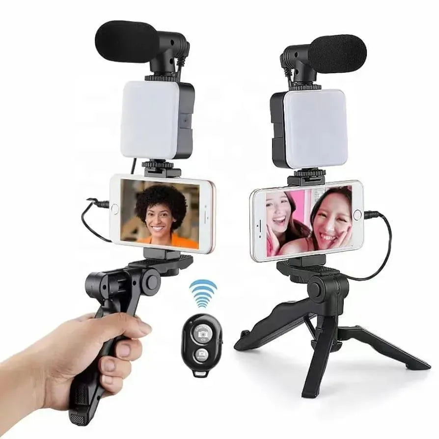 Vlogging Kit with Mic & Light Black